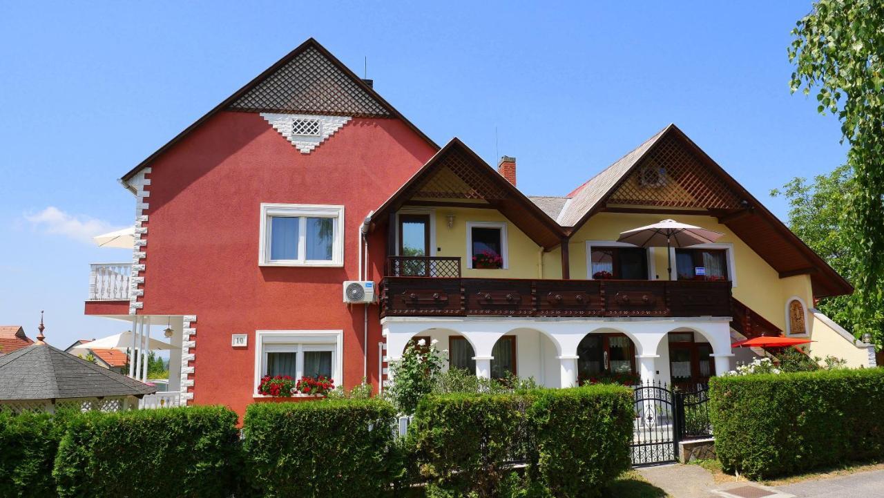 Papp Apartmanhaz Daire Vonyarcvashegy Dış mekan fotoğraf